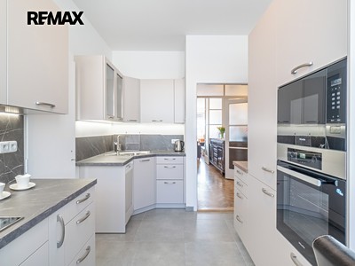 Pronájem bytu 4+1 120 m² (Jednopodlažní)