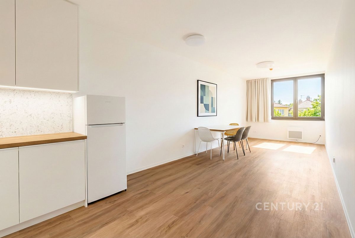 Prodej bytu 2+kk 55 m², Praha – fotka 1 z 3