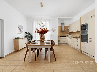 Prodej bytu 4+1 135 m²