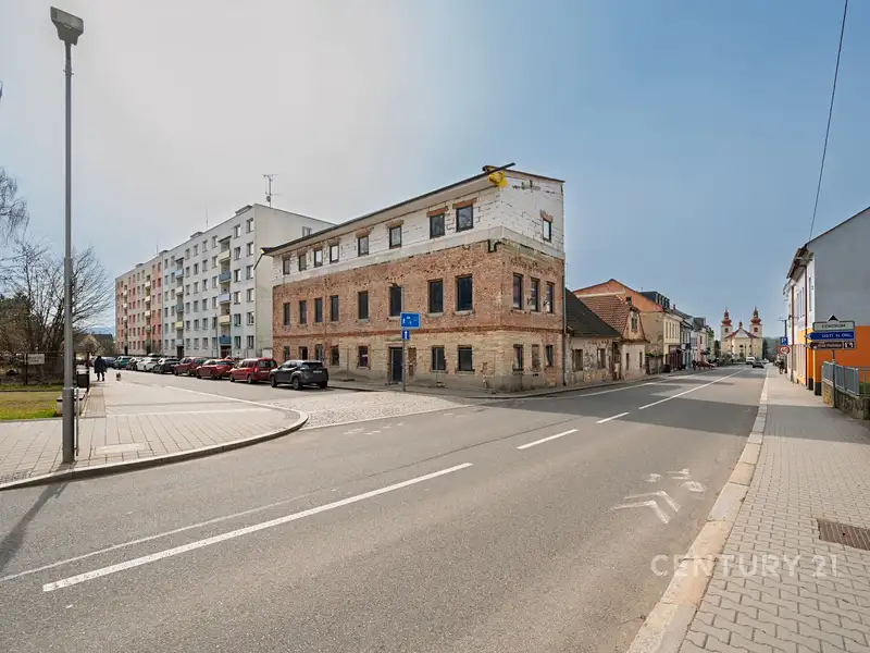 Prodej rodinného domu 306 m², pozemek 336 m², Vamberk – náhled fotky 2