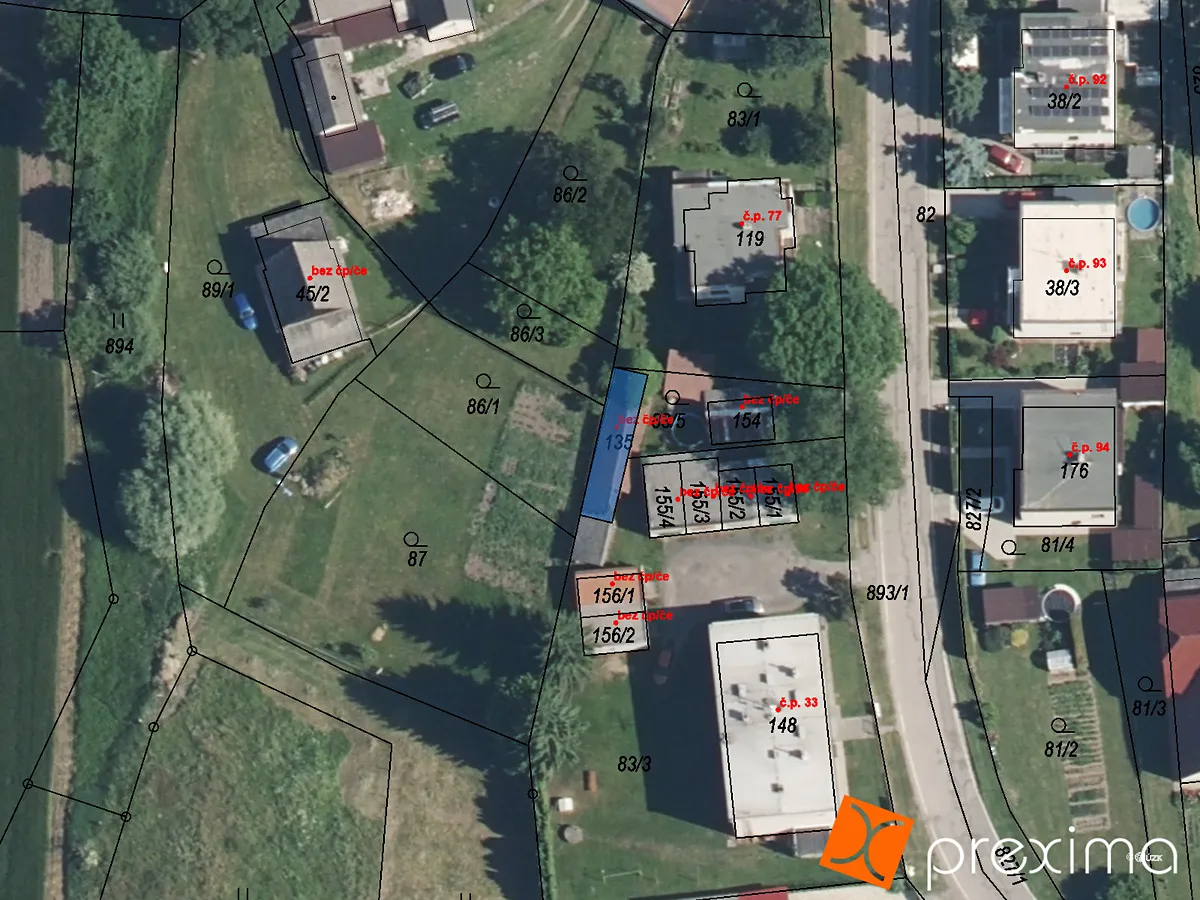 Prodej podílu 1/4 zemědělské usedlosti 52 m², pozemek 61 m²