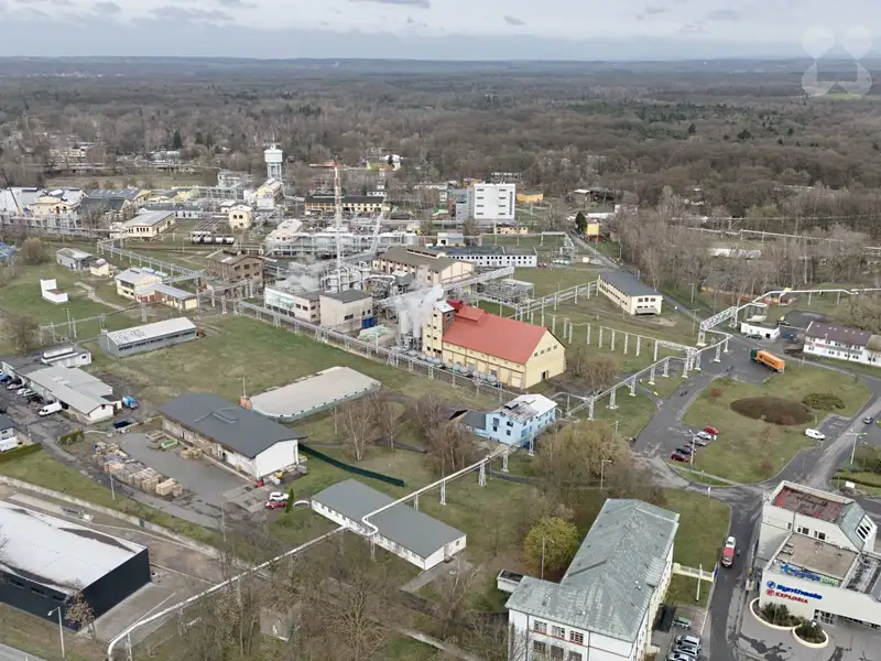 Prodej výrobní haly, prostoru 5169 m², Pardubice – náhled fotky 2