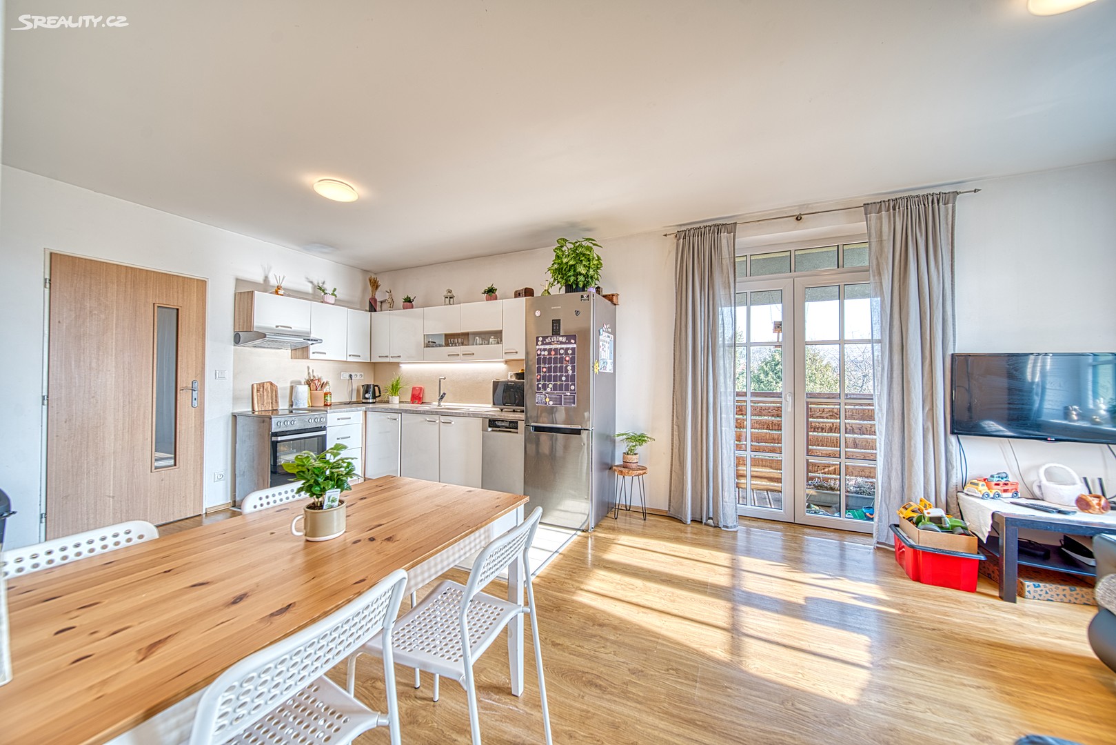Prodej  vícegeneračního domu 296 m², pozemek 610 m² – pohled 6