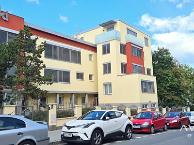 Pronájem bytu 3+1 116 m²
