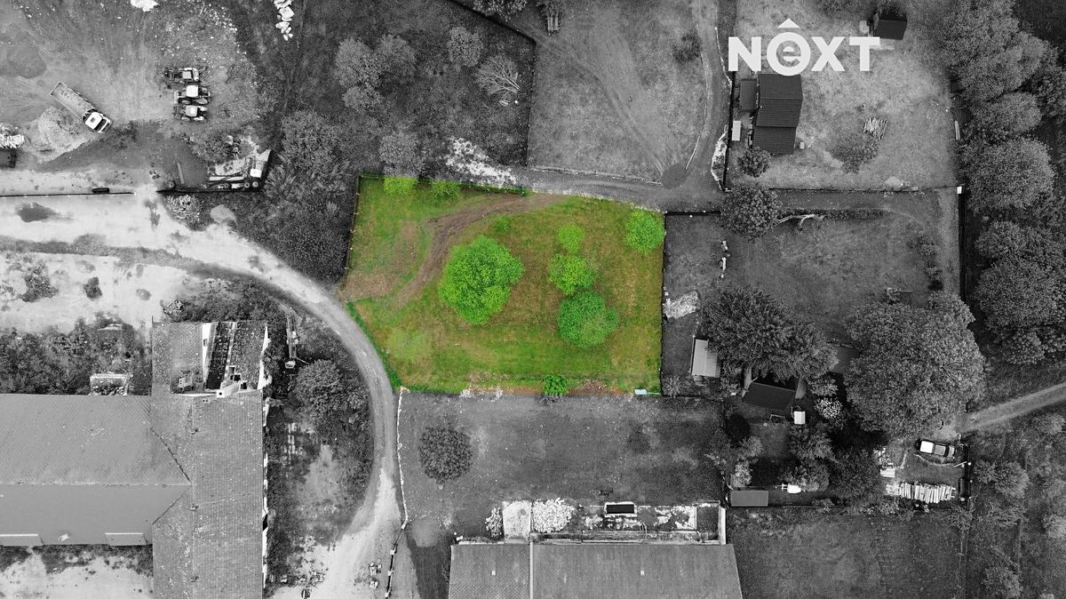 Prodej stavebního pozemku 1350 m²