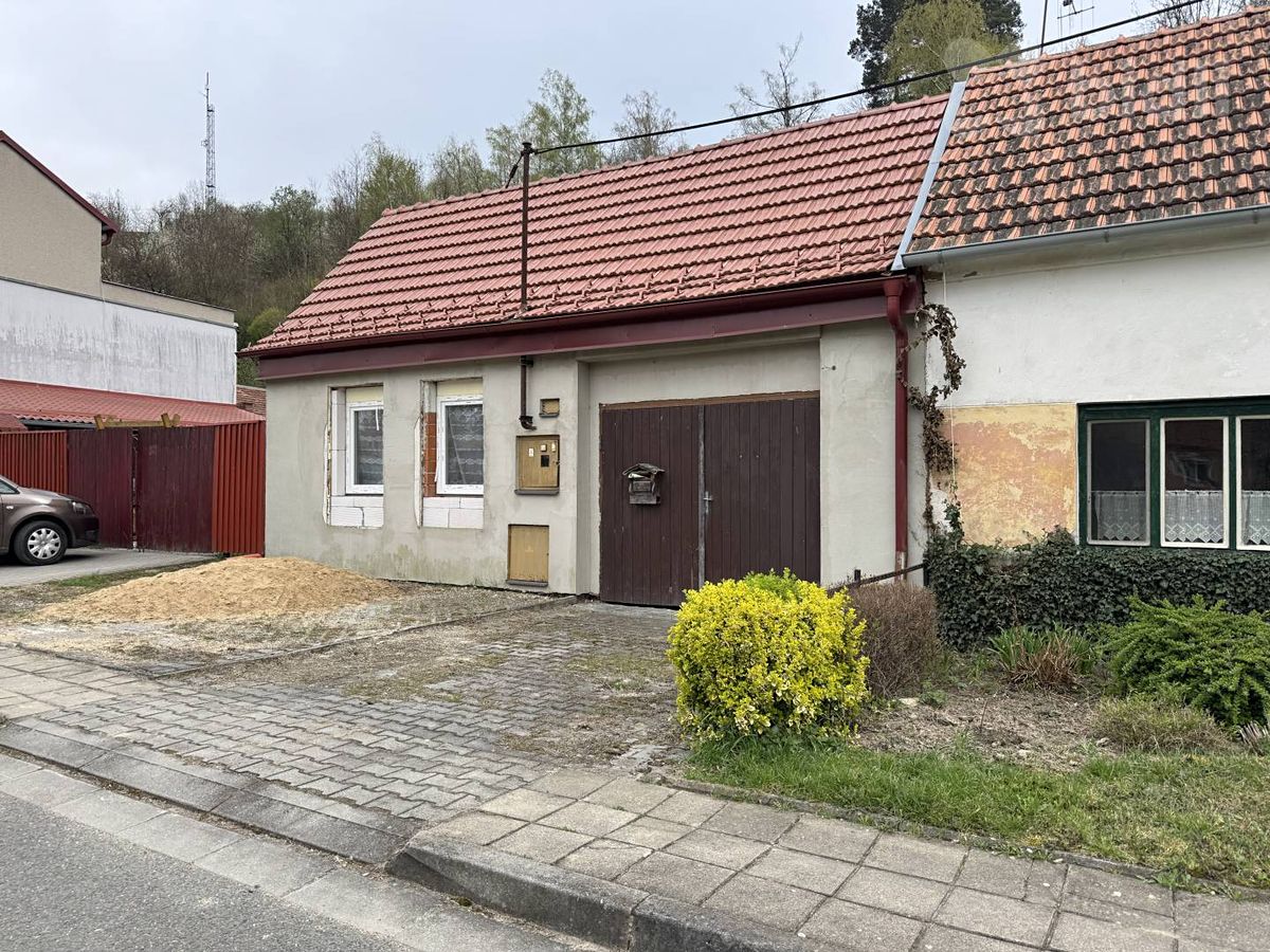 Prodej rodinného domu 95 m², pozemek 335 m²