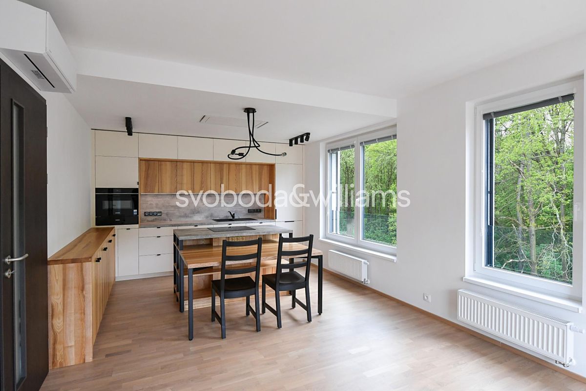 Prodej bytu 3+kk 74 m²