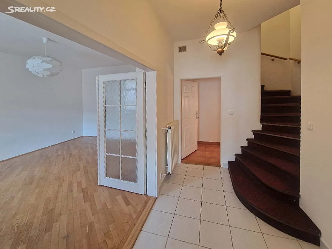 Prodej rodinného domu 181 m², pozemek 124 m² – pohled 6