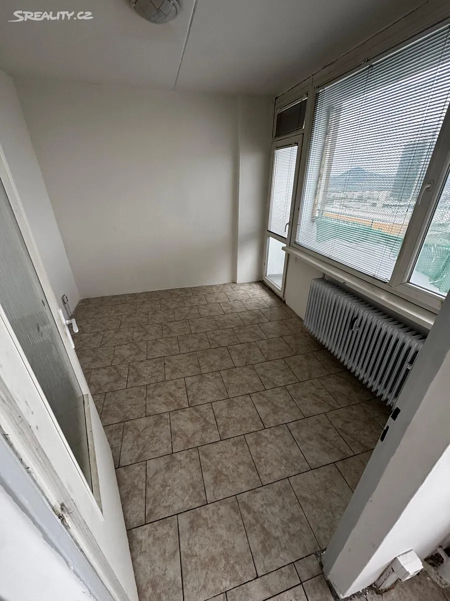 Pronájem bytu 3+1 63 m² - Widok 5