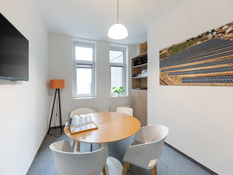 Pronájem kanceláře 15 m², Praha – náhled fotky 3