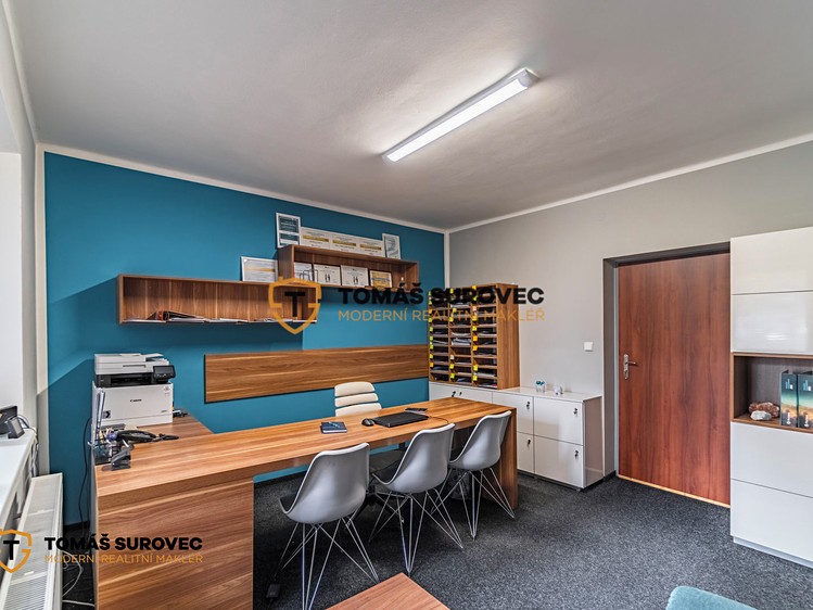 Pronájem komerčního prostoru, 30 m² (4 z 8)