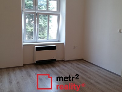 Pronájem bytu 1+1 48 m²