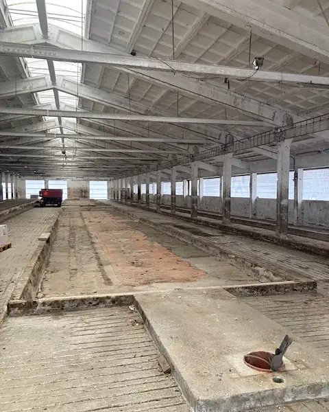 Pronájem skladového prostoru 1700 m², Tehovec – náhled fotky 1