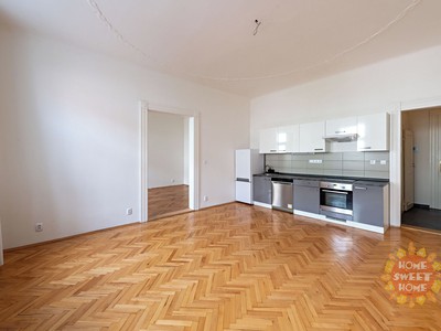 Pronájem bytu 2+kk 66 m²