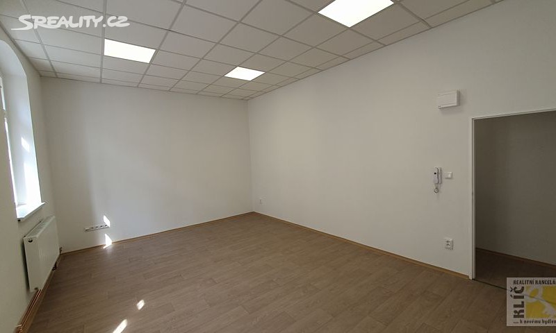 Pronájem kanceláře 100 m² – pohled 3