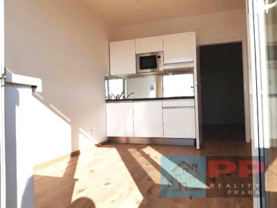 Pronájem bytu 1+kk 23 m²