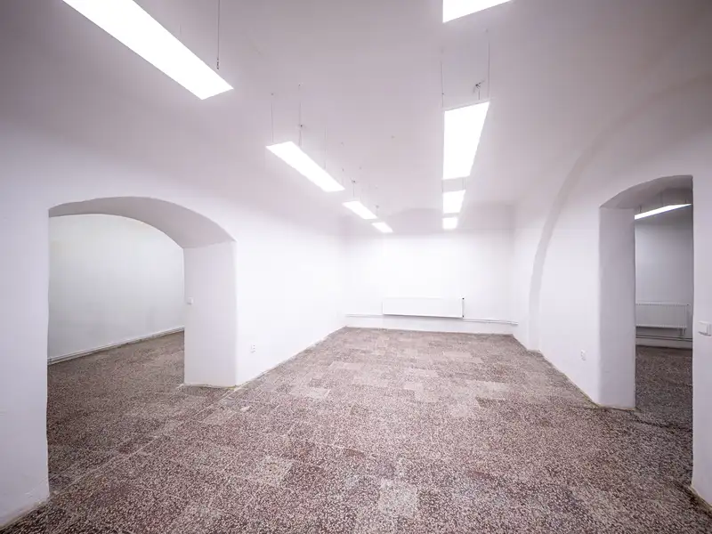 Pronájem obchodního prostoru 153 m², Jihlava – náhled fotky 3
