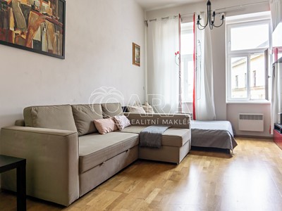 Pronájem bytu 1+1 31 m²