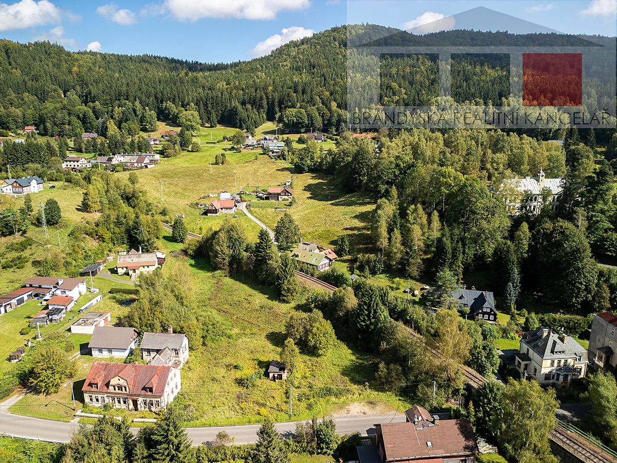 Prodej stavebního pozemku 3361 m²