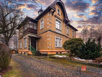 Prodej  rodinného domu 262 m², pozemek 1 552 m²