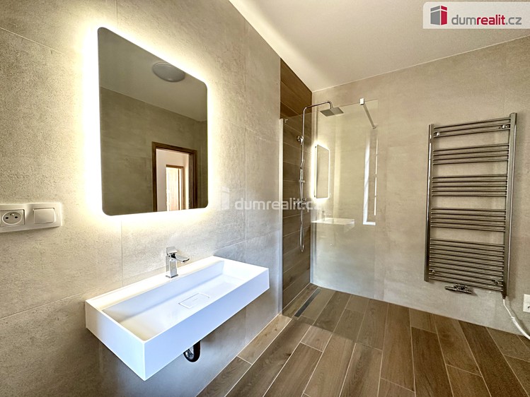 Квартира 2+kk на продаж, 69 м² (1 з 27)