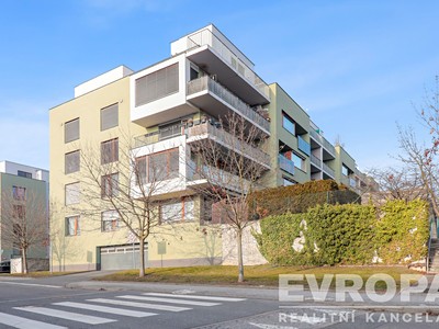 Prodej bytu 4+kk 117 m²