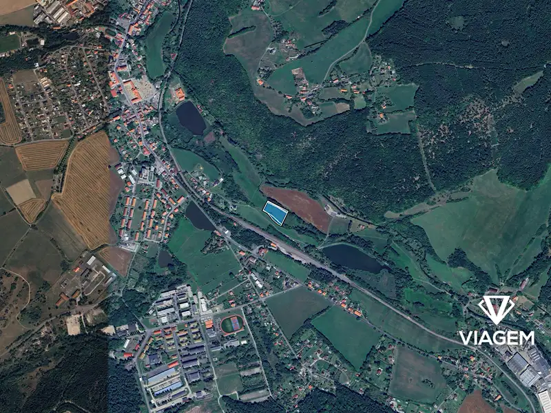 Prodej pole 6857 m², Jince – náhled fotky 3