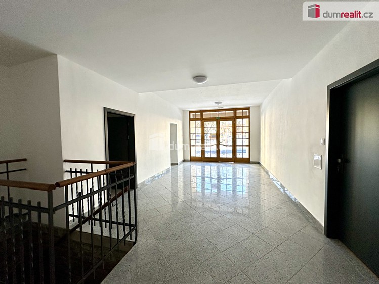 Квартира 2+kk на продаж, 69 м² (13 з 27)