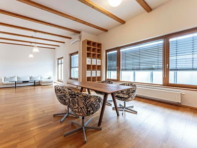 Pronájem bytu 3+kk 106 m²