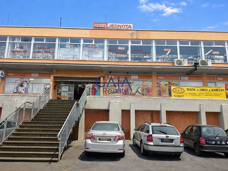 Prodej komerčního prostoru, 2 475 m² (11 z 13)