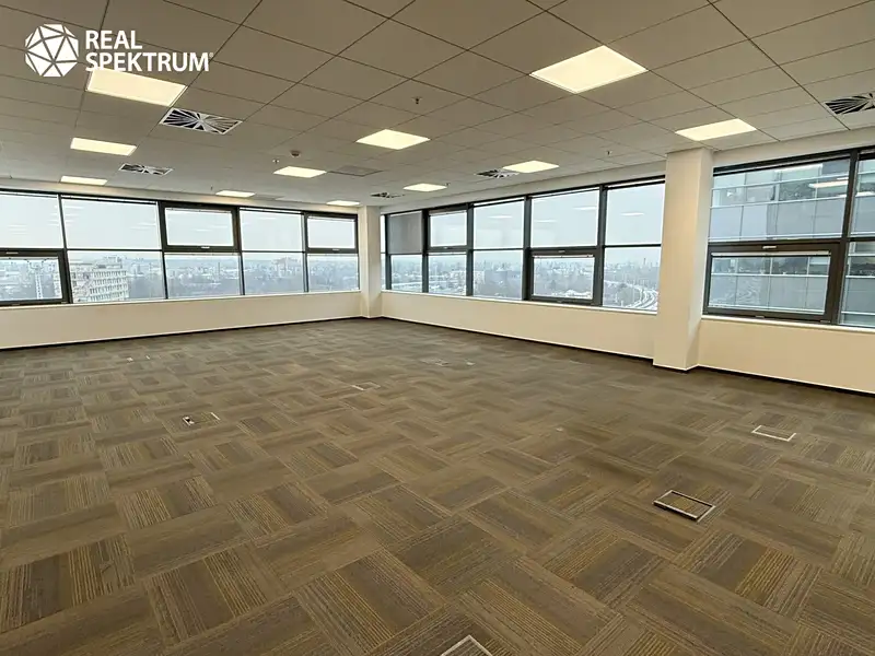 Pronájem kanceláře 140 m², Brno – náhled fotky 1