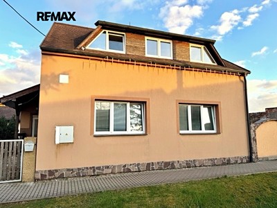 Pronájem bytu 2+1 74 m² (Jednopodlažní)