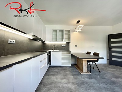 Pronájem bytu 3+kk 70 m²