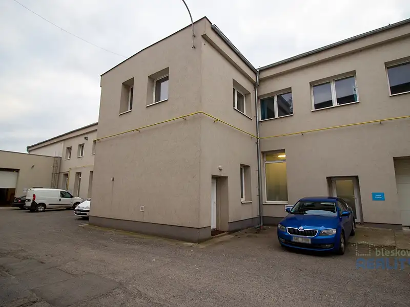 Pronájem výrobní haly, prostoru 826 m², Brandýs nad Labem-Stará Boleslav – náhled fotky 1