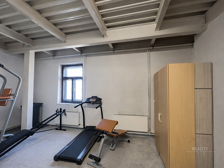 Gewerbefläche zum Kauf, 965 m² (8 von 31)