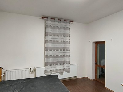 Pronájem bytu 1+kk 35 m² (Jednopodlažní)