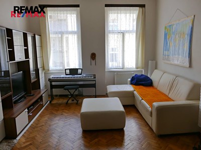 Pronájem bytu 1+1 34 m²