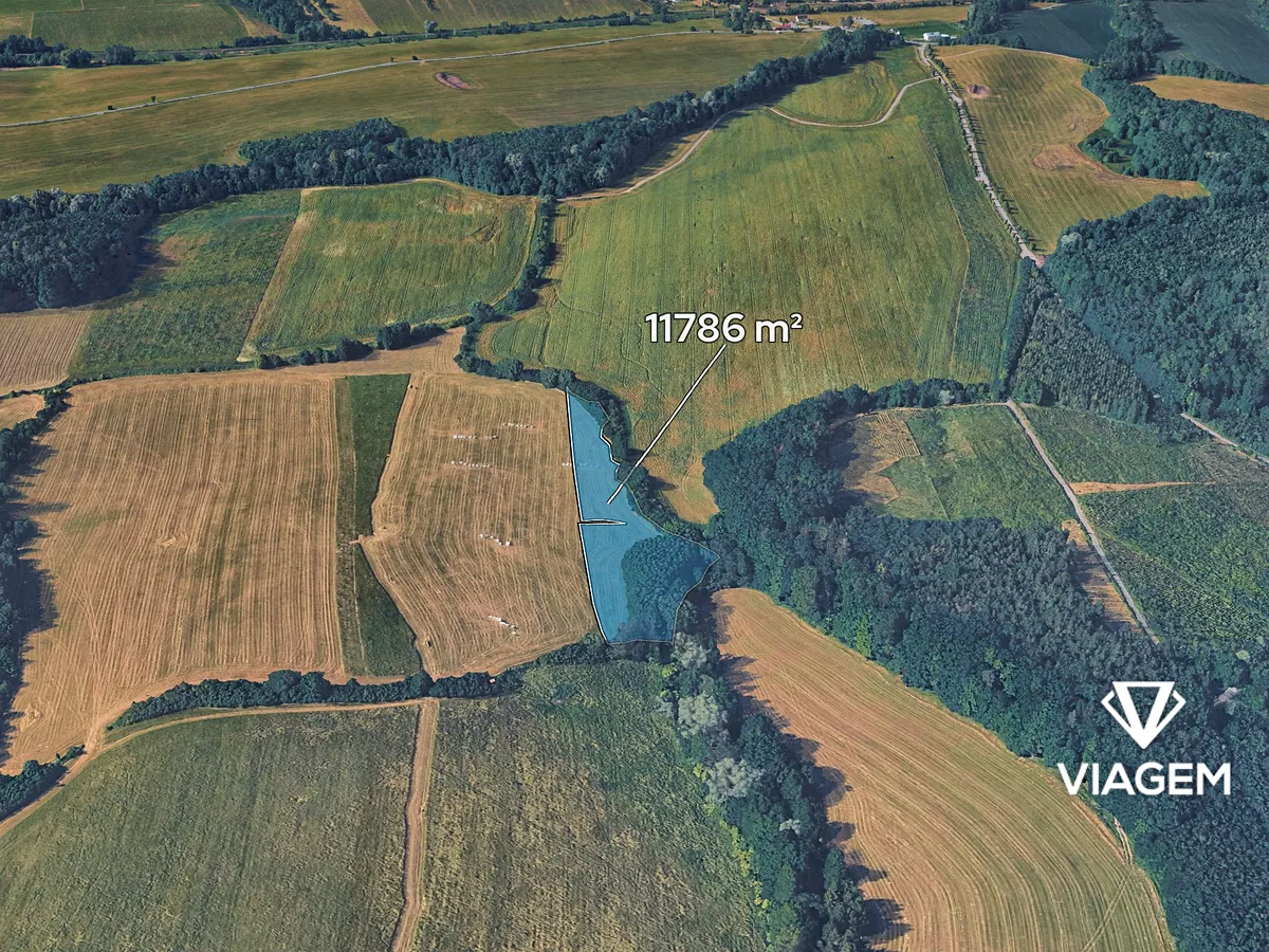 Prodej podílu 1/2 pole 5893 m²
