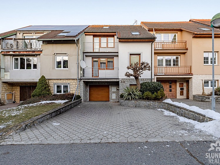 Будинок на продаж, 240 м² (24 з 25)