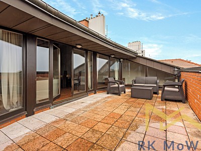 Pronájem bytu 4+1 282 m² (Podkrovní)