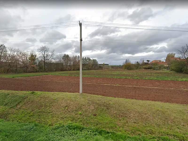 Prodej stavebního pozemku 5730 m², Liběšice – náhled fotky 1