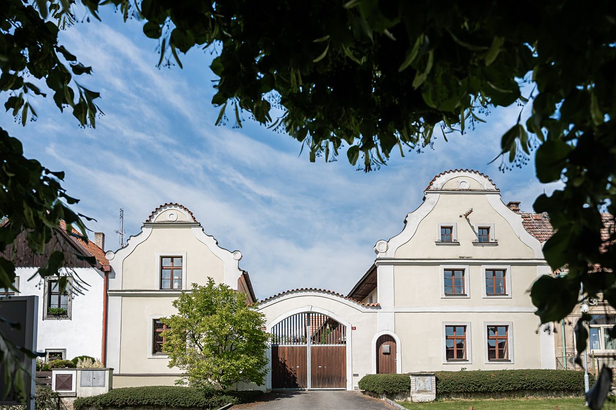 Prodej zemědělské usedlosti 1292 m², pozemek 2273 m²