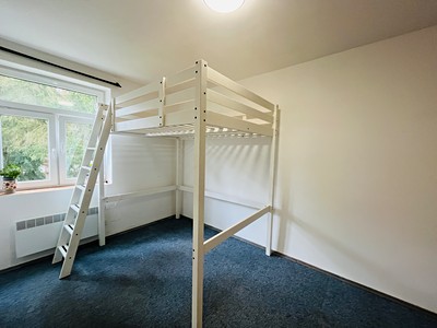 Pronájem bytu 1+1 35 m²