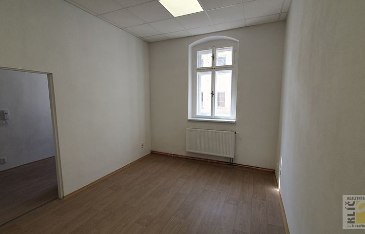 Gewerbefläche zur Miete, 100 m² (8 von 13)