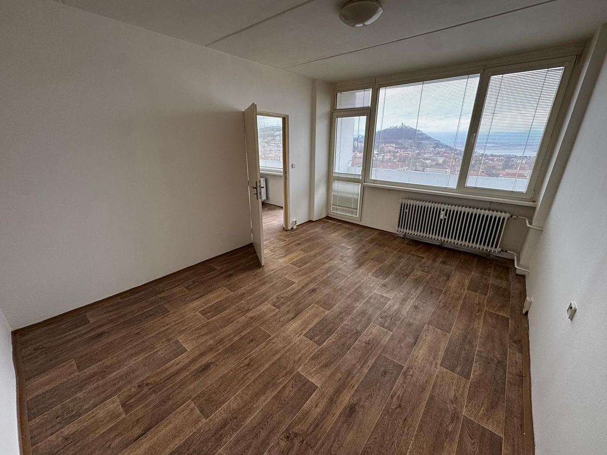 Pronájem bytu 3+1 64 m² – fotografie 3
