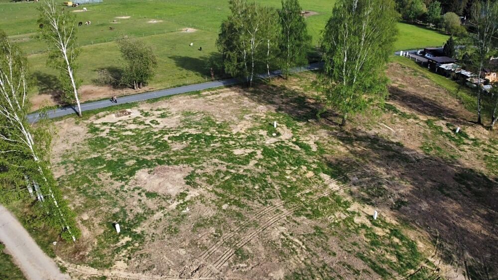 Prodej stavebního pozemku 878 m² – fotografie 4