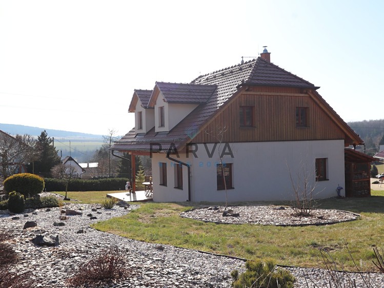 Prodej domu, 110 m² (2 z 37)