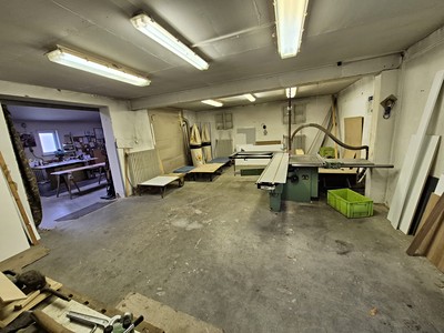 Pronájem výrobní haly, prostoru 150 m²