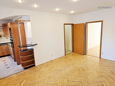 Pronájem bytu 2+1 53 m²