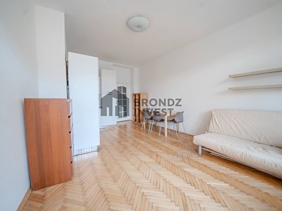 Pronájem bytu 2+kk 55 m² (Jednopodlažní)